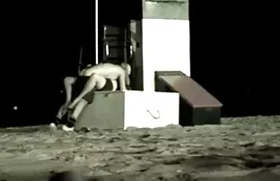 XXX خادمة متعة اليابانية و مقاطع سكسي رومانسي أصدقائه