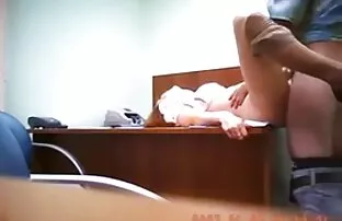 XXX ثلاثة أصدقاء المشاركة مقاطع عربي سكسي في تريسوم مثلية