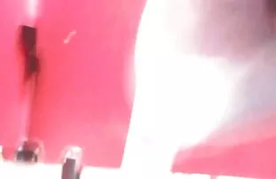 XXX المخنثين ألمانيا محاطة الرجال مقاطع سكسي عرقي الاشتهاء