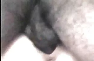 XXX اليابانية مينا يوشي متعة مقاطع سكسي جماعي مع زوجها في غرفة النوم