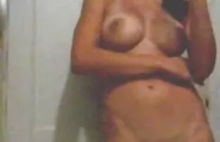 XXX الكهل في مقاطع سكسيه عراقيه 2017 سن المراهقة في المنزل
