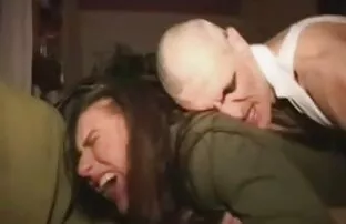 XXX سمراء مص زوجين مستلقيا مقاطع سكسي اجنبيه على الأريكة