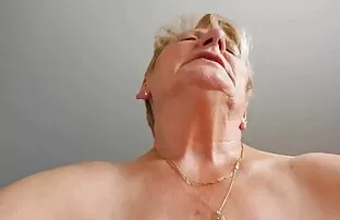 XXX Bbw الأسود يأخذ اثنين من مقاطع سكسيه للحيوانات الأزواج