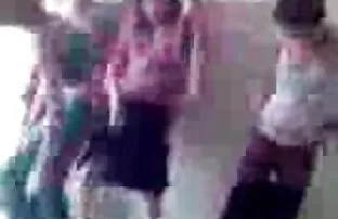 XXX الرجل الملتحي هو مع لينة لعق صور سكسي مقاطع شقراء الشرج